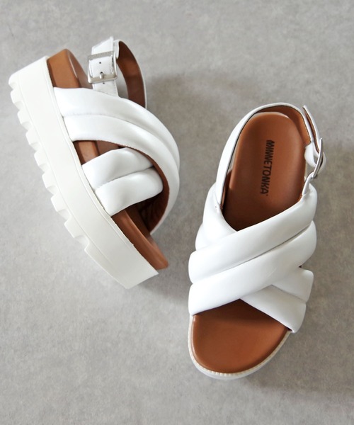 MINNETONKA ミネトンカ クロスベルト パフィーサンダル 23cm 楽天市場】ミネトンカ MINNETONKA 正規販売代理店 正規品 クロス