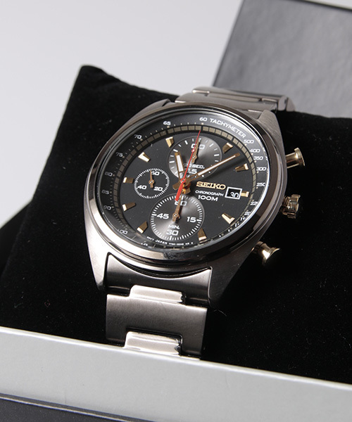 SEIKO（セイコー）の「SEIKO CHRONOGRAGH（アナログ腕時計・メンズ・ブラック×ブラック・FREE）」の2枚目の写真