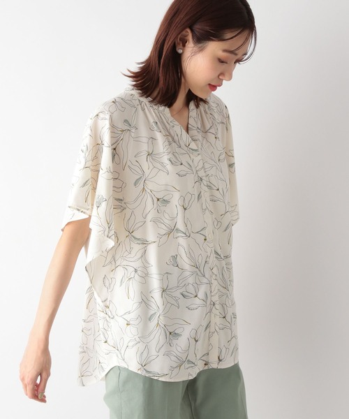GLOBAL WORK(グローバルワーク)の「さらさらリラックスプリントブラウス半袖/163461(シャツ/ブラウス・レディース・オリーブ/ホワイト系その他5/ホワイト系その他7/ブラック系その他2/ブラック系その他/ホワイト系その他2/ホワイト系その他4/ブラック系その他3/ストライプ/ドット/ブラック系その他4/ホワイト系その他3/その他/その他1/ホワイト系その他6・SMALL/MEDIUM/LARGE)」の5枚目の写真
