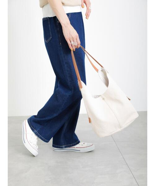 Samansa Mos2 blue（サマンサモスモスブルー）の「キャンバス×合皮ダブルジップトートバッグ（ハンドバッグ・レディース・ネイビー/キナリ/カーキ・ﾌﾘ-）」の4枚目の写真