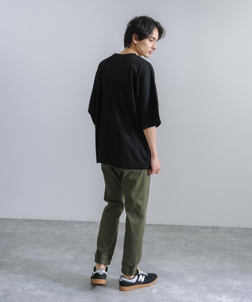 Rocky Monroe(ロッキーモンロー)の「オーバーサイズ ドルマン半袖Tシャツ 接触冷感(Tシャツ/カットソー・メンズ・ホワイト/ライトグレー/ブラック/ネイビー/グリーン/ブルーグレー・M/L)」の14枚目の写真