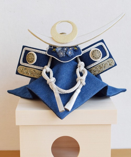 兜飾り こどもの日 蒼の国 日本製（インテリア雑貨）｜utatane（ウタタネ）