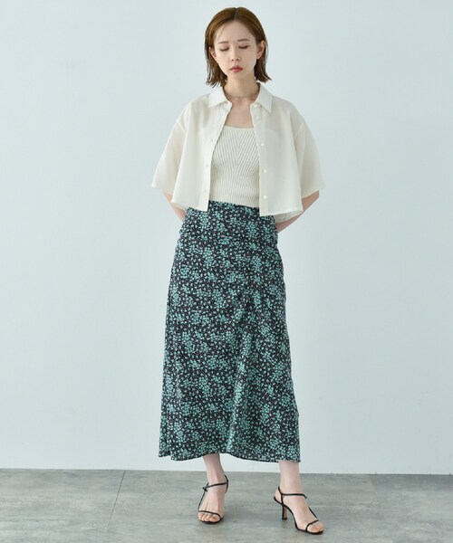 CODE A（コードエー）の「flower print skirt（スカート・レディース・ブラック系/ブルー系5・34/36/38）」の12枚目の写真