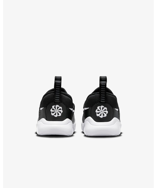 NIKE(ナイキ)の「《NIKE》FLEX PLUS 2 (TD)(スニーカー・キッズ・ブラック×ホワイト・15.0cm/13.0cm/14.0cm/16.0cm/12.0cm)」の7枚目の写真
