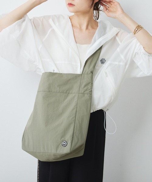 PUAL CE CIN（ピュアルセシン）の「結びショルダーバッグ（ショルダーバッグ・レディース・オフホワイト/カーキ/ブラック・FREE）」の9枚目の写真