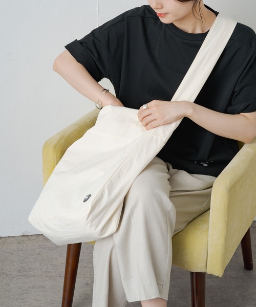 PUAL CE CIN（ピュアルセシン）の「結びショルダーバッグ（ショルダーバッグ・レディース・オフホワイト/カーキ/ブラック・FREE）」の12枚目の写真