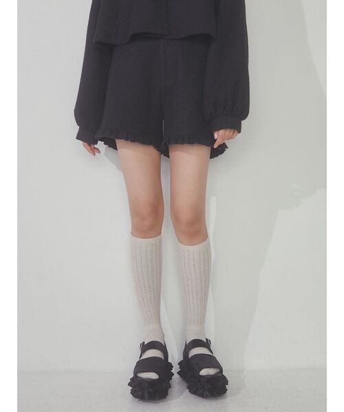 merry jenny(メリージェニー)の「ツイードフリルショートパンツ【セットアップ対応可能】(チノパンツ・レディース・オフホワイト/ブラック・FREE)」の19枚目の写真