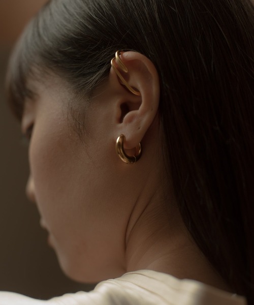 novice（ノーヴィス）の「【novice】Hinged Thick Hoop Pierce［Stainless］（ピアス（両耳用）・レディース・シルバー/ゴールド・2.0）」の8枚目の写真
