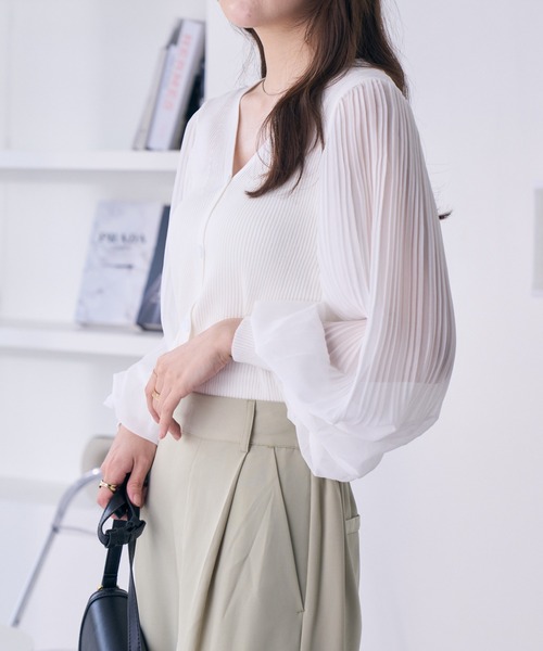 Ada.（エイダ）の「異素材スリーブVネックニットトップス（ニット/セーター・レディース・ベージュ/ホワイト/ブラック・FREE）」の15枚目の写真