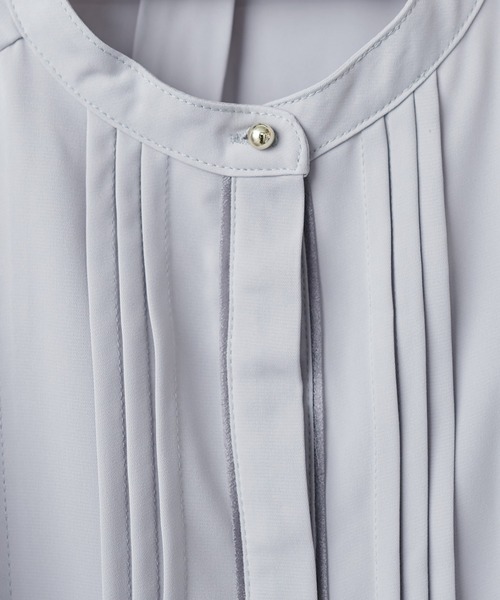 natural couture(ナチュラルクチュール)の「WEB限定 / ピンタック×パイピングブラウス(シャツ/ブラウス・レディース・オフホワイト/ピンクベージュ/サックスブルー/その他1・FREE)」の10枚目の写真