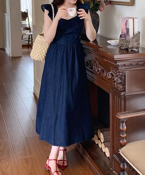 Primazel（プリマゼル）の「フリルショルダーデニムワンピース（ワンピース・レディース・ライトブルー/ブルー・M）」の7枚目の写真