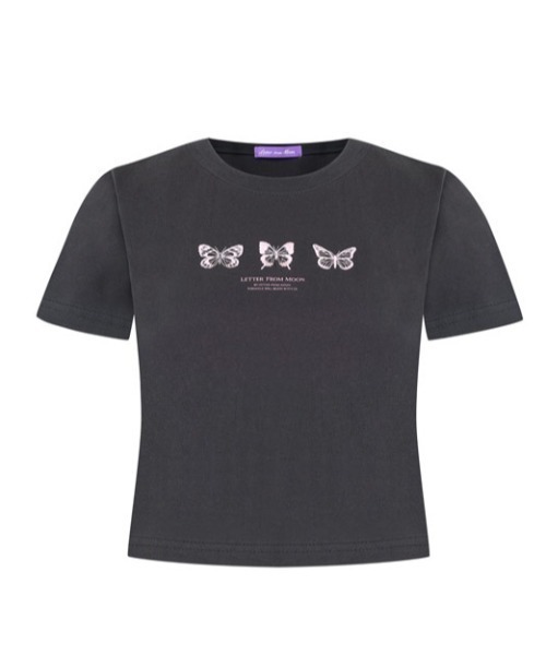 LETTER FROM MOON(レターフロムムーン)の「A'GEM/9 × .kom『LETTER FROM MOON/レターフロム ムーン』Triple Butterfly Crop Short Sleeve T-shirts/トリプル蝶クロップ 半袖カットソー(Tシャツ/カットソー・メンズ・ホワイト/ブラック・FREE)」の17枚目の写真