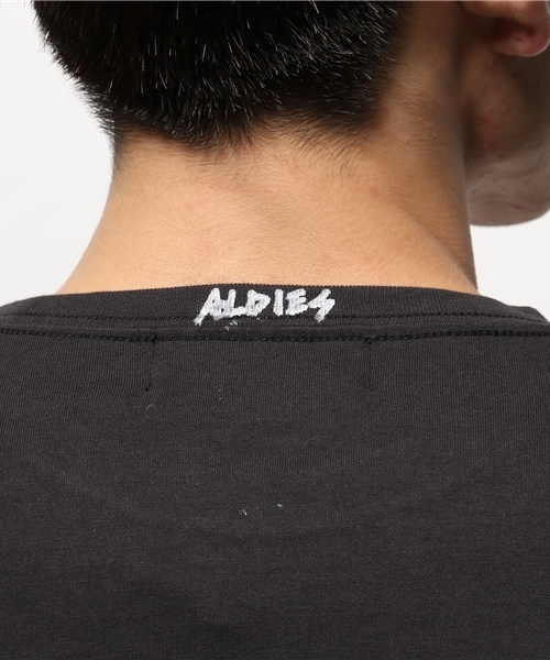 ALDIES(アールディーズ)の「John T / ジョンT(Tシャツ/カットソー・メンズ・ブラック系その他/グレー/パープル/イエロー/ブラック・SMALL/LARGE/MEDIUM/X-SMALL)」の18枚目の写真