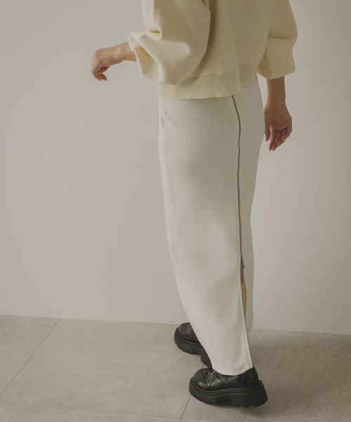 rectangle（レクタングル）の「スポンジニットジップナロースカート（スカート・レディース・アイボリー/ブラック・FREE）」の8枚目の写真