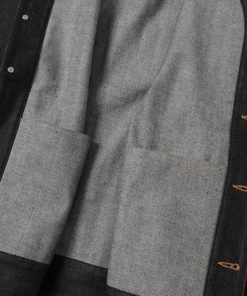 DIGAWEL(ディガウェル)の「DENIM JACKET(ブルゾン・メンズ・ネイビー・2/3)」の3枚目の写真