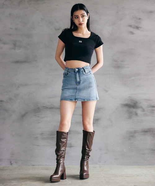 ENVYM(アンビー)の「ストレッチデニムスカート(デニムスカート・レディース・ブラック/ブルー・SMALL/MEDIUM)」の1枚目の写真