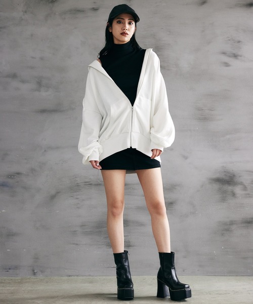 ENVYM(アンビー)の「ストレッチデニムスカート(デニムスカート・レディース・ブラック/ブルー・SMALL/MEDIUM)」の13枚目の写真