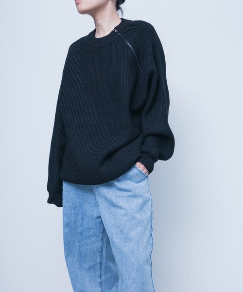 aimoha(アイモハ)の「aimoha menダイアグナルハーフジッパーセーター(ニット/セーター・メンズ・ブラック/ホワイト/グリーン・XX-LARGE/X-LARGE/XXX-LARGE/LARGE/MEDIUM)」の11枚目の写真