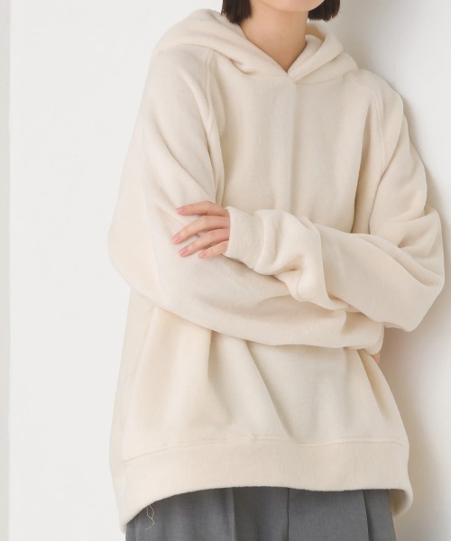 OMNES(オムネス)の「ふわふわフリースパーカー長袖(パーカー・レディース・パープル/チャコール/アイボリー/キャメル・FREE)」の8枚目の写真