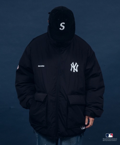 Perushu（ペルーシュ）の「Perushu ×MLB 中綿スタンドネック