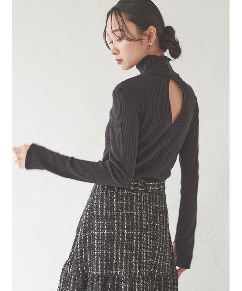 Stylevoice for xxx（スタイルヴォイスフォー）の「バックスリットリブカットソートップス（Tシャツ/カットソー・レディース・ブラック/グレー/レッド・FREE）」の6枚目の写真