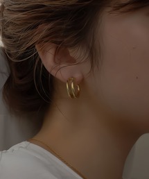 CHERIE（シェリー）の「エルア ピアス フープ カール 大ぶり 上品 ゴールド（ピアス（両耳用））」
