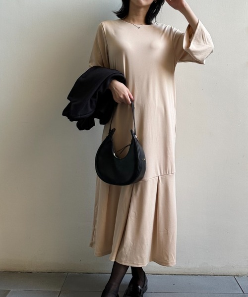 a lot of love（ア ロット オブ ラブ）の「ベルスリーブ フレアワンピース（ワンピース・レディース・ネイビー/ベージュ・FREE）」の15枚目の写真