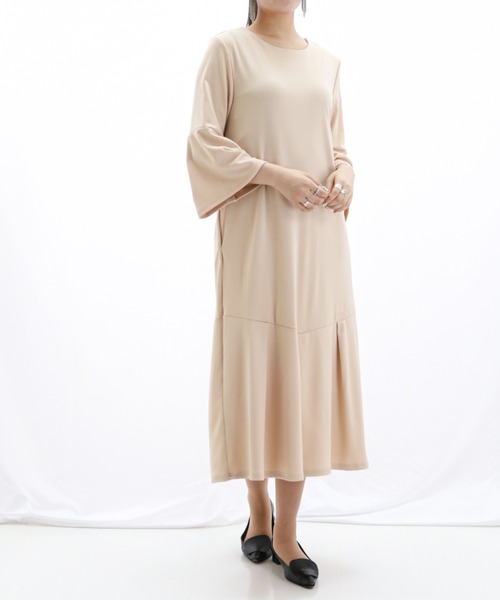 a lot of love（ア ロット オブ ラブ）の「ベルスリーブ フレアワンピース（ワンピース・レディース・ネイビー/ベージュ・FREE）」の8枚目の写真