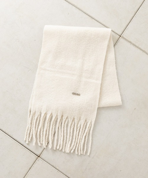 Chico(チコ)の「ブローチ付太フリンジストール(マフラー・レディース・アイボリー・FREE)」の2枚目の写真