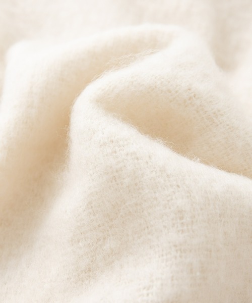 Chico(チコ)の「ブローチ付太フリンジストール(マフラー・レディース・アイボリー・FREE)」の3枚目の写真