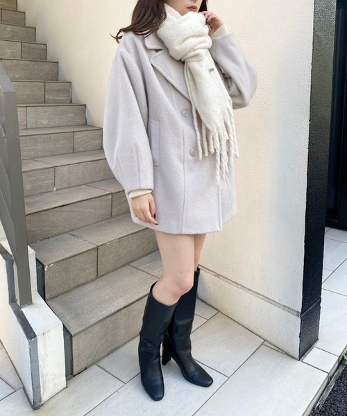 Chico(チコ)の「ブローチ付太フリンジストール(マフラー・レディース・アイボリー・FREE)」の13枚目の写真