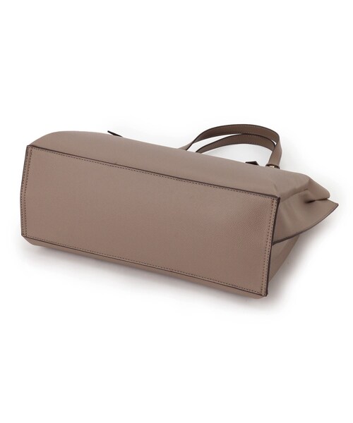 INDIVI(インディヴィ)の「◆【合皮/A4収納可能】横型トートバック(トートバッグ・レディース・ナチュラル/ブラック/ブラウン系その他・00)」の7枚目の写真