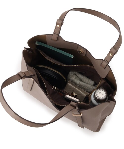 INDIVI(インディヴィ)の「◆【合皮/A4収納可能】横型トートバック(トートバッグ・レディース・ナチュラル/ブラック/ブラウン系その他・00)」の12枚目の写真