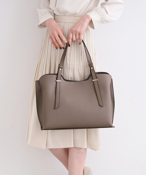 INDIVI(インディヴィ)の「◆【合皮/A4収納可能】横型トートバック(トートバッグ・レディース・ナチュラル/ブラック/ブラウン系その他・00)」の17枚目の写真