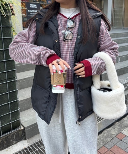 nemne store(ネンネストア)の「【低身長サイズあり】柄ジャガードショートニットトップス(ニット/セーター・レディース・ブラック/レッド/ブルー・SMALL/MEDIUM)」の1枚目の写真