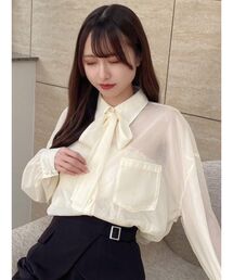 フリルオーバーシャツ