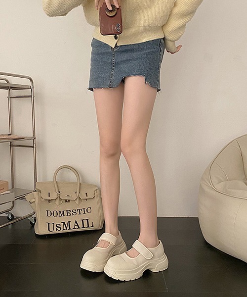 c.u.l(シーユーエル)の「軽量 ストラップ付き 厚底ベロクロシューズ culs78(スニーカー・レディース・ブラック/アイボリー・38/37/36/39)」の10枚目の写真