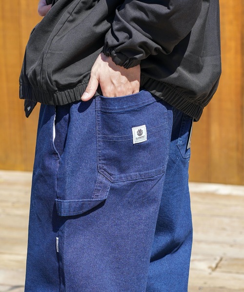 ELEMENT(エレメント)の「ELEMENT メンズ SHOD PANTS W_9 デニムパンツ/エレメントリラックスワイドフィットペインターデニムパンツ(デニムパンツ・メンズ・ライトブルー/インディゴブルー/ブルー系その他・LARGE/X-LARGE/MEDIUM)」の13枚目の写真