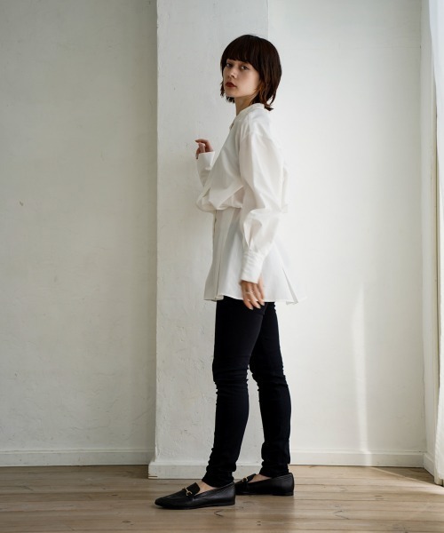 CIEL'AIR(シエルエアー)の「Peplum Long Sleeve Blouse(シャツ/ブラウス・レディース・グレー/ホワイト・FREE)」の12枚目の写真