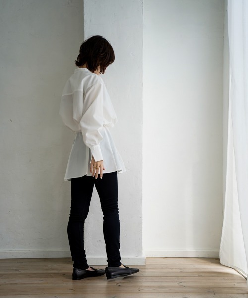 CIEL'AIR(シエルエアー)の「Peplum Long Sleeve Blouse(シャツ/ブラウス・レディース・グレー/ホワイト・FREE)」の14枚目の写真