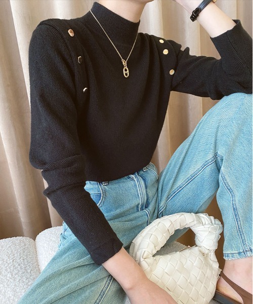 kirakiraShop(キラキラショップ)の「メタルボタン フレンチ スリーブ タートルニット(ニット/セーター・レディース・ブラック/オフホワイト・FREE)」の14枚目の写真