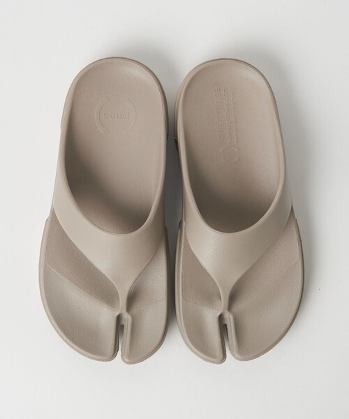 PAES（ペイズ）の「＜PAES＞FLIPFLOP タビサンダル（サンダル・レディース・モカ/ブラック/ホワイト/ベージュ・36/37/35）」の17枚目の写真