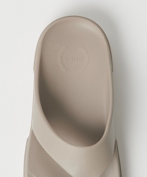 PAES（ペイズ）の「＜PAES＞FLIPFLOP タビサンダル（サンダル・レディース・モカ/ブラック/ホワイト/ベージュ・36/37/35）」の21枚目の写真