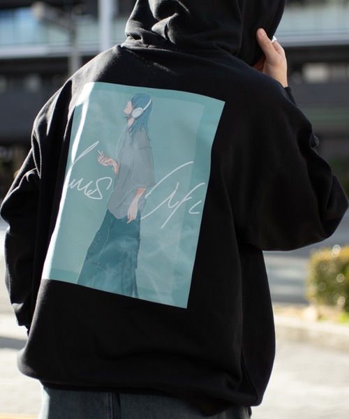 Revo.（レボ）の「ガールイラスト バックプリント オーバーサイズ 裏毛 プルオーバーパーカー ワンポイント刺繍（パーカー・メンズ・ライトブルー/ブラック/オフホワイト・L/M）」の19枚目の写真