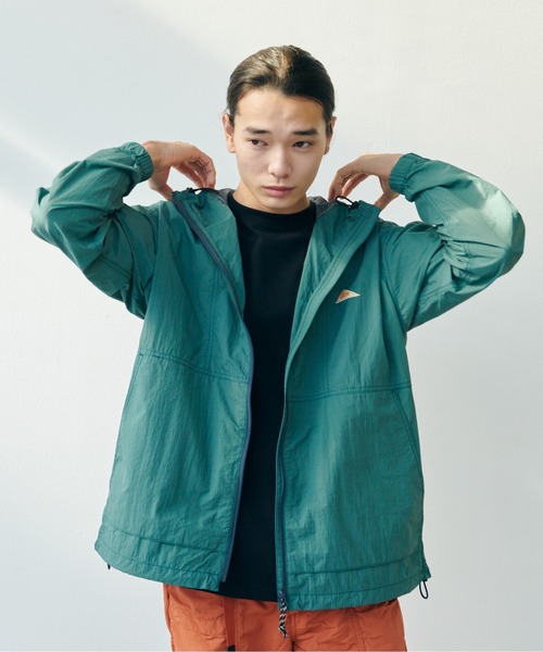KELTY(ケルティ)の「Wind Parka / 撥水ウィンドパーカー(ブルゾン・レディース・グリーン/ホワイト/ブラック・L/M)」の11枚目の写真