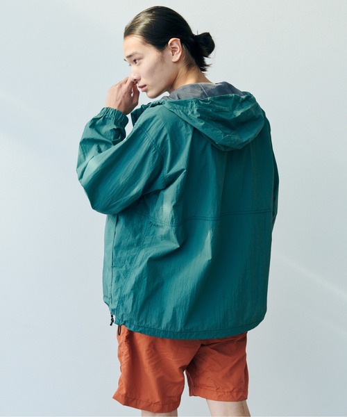 KELTY(ケルティ)の「Wind Parka / 撥水ウィンドパーカー(ブルゾン・レディース・グリーン/ホワイト/ブラック・L/M)」の12枚目の写真