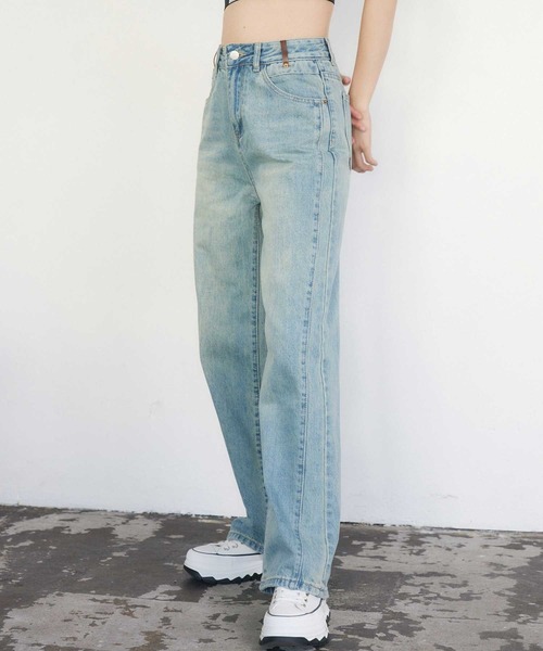 ENVYM(アンビー)の「サイドラインストレートデニム(デニムパンツ・レディース・ブルー/ネイビー・SMALL/MEDIUM)」の3枚目の写真