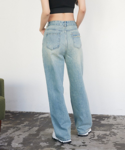 ENVYM(アンビー)の「サイドラインストレートデニム(デニムパンツ・レディース・ブルー/ネイビー・SMALL/MEDIUM)」の8枚目の写真