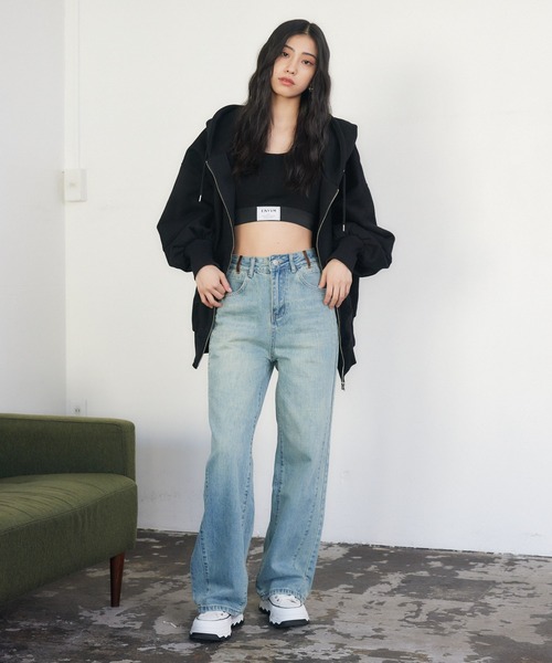 ENVYM(アンビー)の「サイドラインストレートデニム(デニムパンツ・レディース・ブルー/ネイビー・SMALL/MEDIUM)」の11枚目の写真