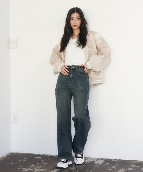 ENVYM(アンビー)の「サイドラインストレートデニム(デニムパンツ・レディース・ブルー/ネイビー・SMALL/MEDIUM)」の14枚目の写真